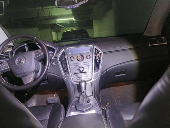 [广州·粤A] 二手凯迪拉克凯迪拉克SRX2012款 3.0L 舒适型