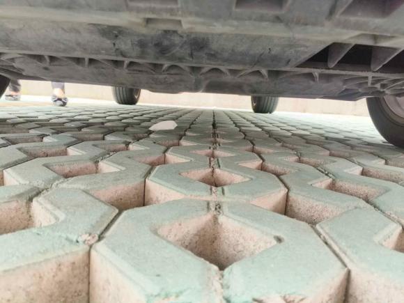 [上海·赣L] 二手奥迪奥迪A12013款 30 TFSI Sportback Ego