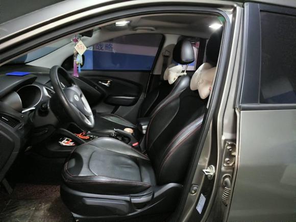 [杭州·浙A] 二手现代北京现代ix352015款 2.0L 自动两驱舒适型 国V