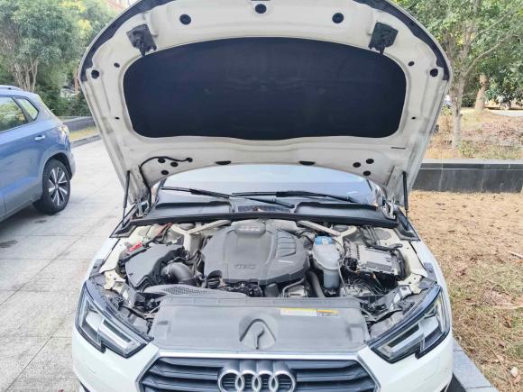 [苏州·苏E] 二手奥迪奥迪A4L2017款 40 TFSI 时尚型