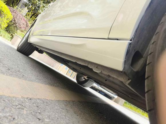 [成都·川G] 二手雪铁龙雪铁龙C4L2014款 1.6THP 智驱版 自动劲智型