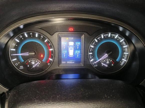 [西安·陕A] 二手哈弗哈弗H22017款 红标 1.5T 手动两驱精英型