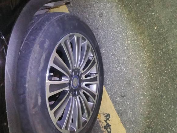 [南京·苏A] 二手奔驰奔驰GLC2017款 GLC 260 4MATIC 动感型