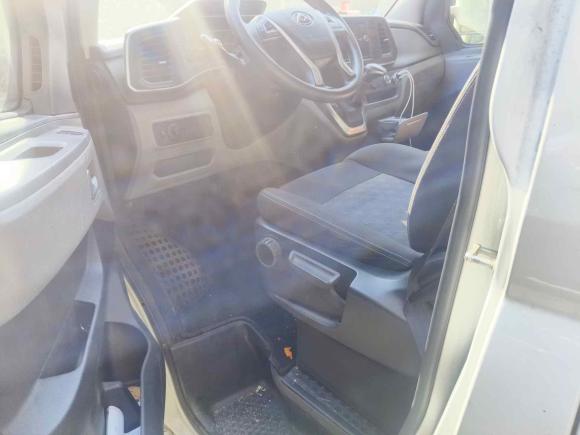 [杭州·浙A] 二手大通新途V802020款 2.0T AMT PLUS城市版短轴超低顶5/6座