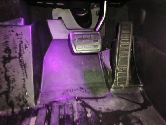 [湖州·苏U] 二手红旗红旗H52024款 2.0T 自动智联旗畅版