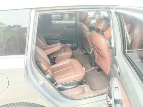 [武汉·冀D] 二手别克别克GL62018款 18T 6座尊贵型