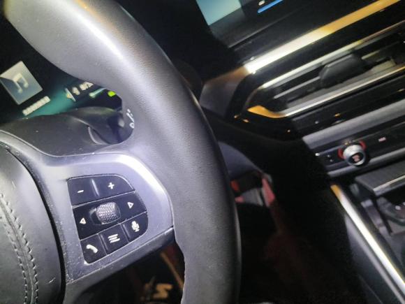 [杭州·浙A] 二手宝马宝马i32022款 eDrive 35 L