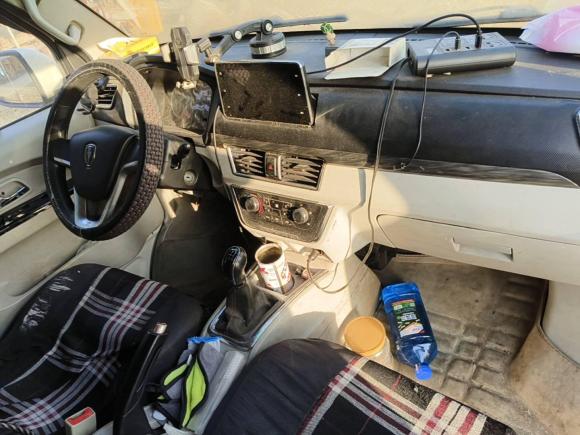 [无锡·豫Q] 二手金杯新海狮S2023款 1.5L 财富版厢货2/5座无空调版SWC15M