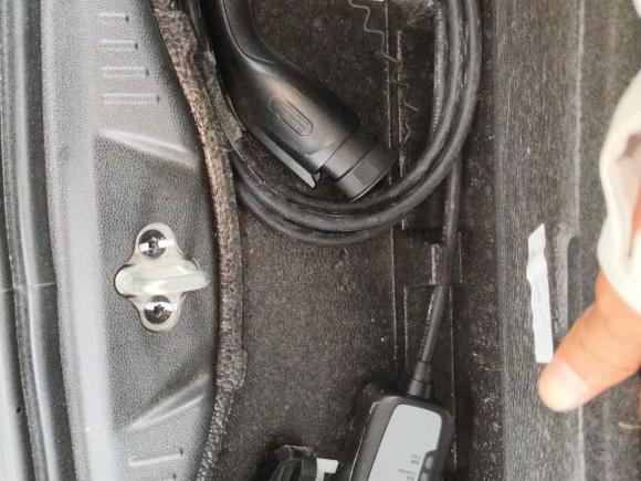 [深圳·粤B] 二手奇瑞新能源小蚂蚁2022款 改款 甜粉款 半糖版 三元锂 30.6kWh 30kW 301km