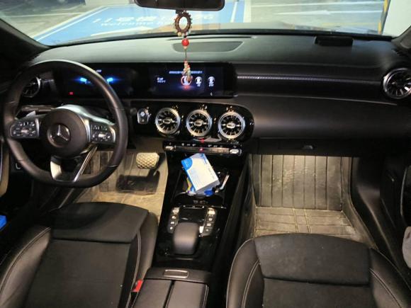 [南昌·赣M] 二手奔驰奔驰A级2021款 A 200 L 运动轿车时尚型