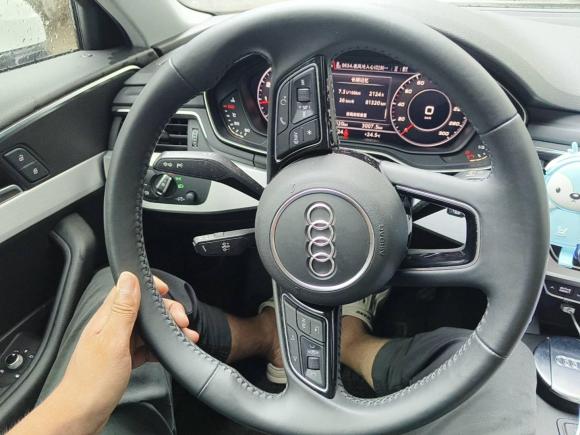 [南通·苏F] 二手奥迪奥迪A4L2018款 30周年年型 40 TFSI 时尚型