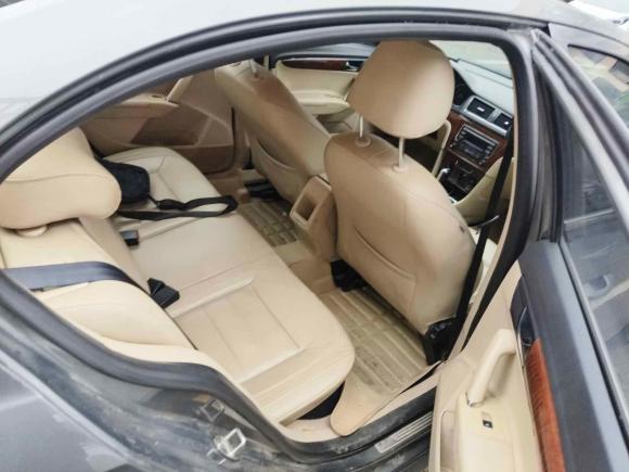 [杭州·浙A] 二手大众朗逸2013款 改款 1.4TSI DSG舒适版