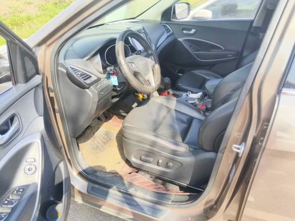 [南昌·赣A] 二手现代胜达2013款 2.4L 自动两驱智能型