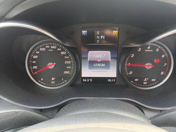 [上海·沪A] 二手奔驰奔驰C级2018款 C 180 L 时尚型运动版