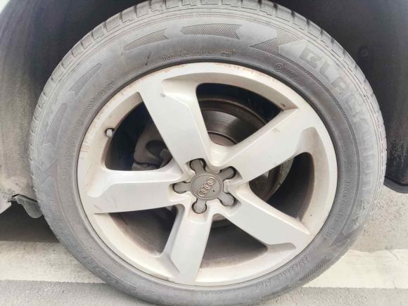 [温州·浙C] 二手奥迪奥迪Q52015款 40 TFSI 舒适型