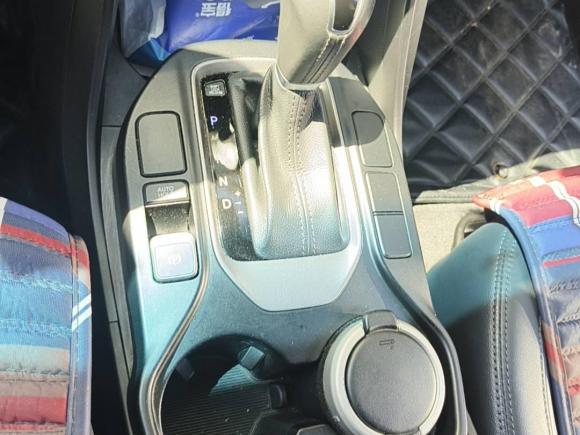 [南京·苏A] 二手现代胜达2015款 2.4L 自动两驱智能型 5座