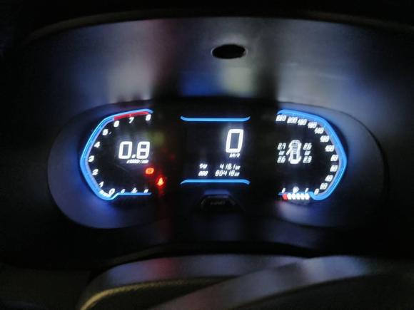 [上海·川Y] 二手五菱汽车五菱宏光S32018款 1.5L 手动豪华型 国V