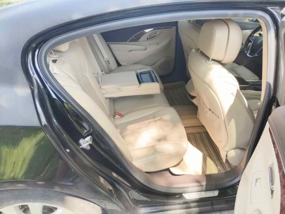 [苏州·苏E] 二手别克君越2013款 2.4L SIDI领先舒适型