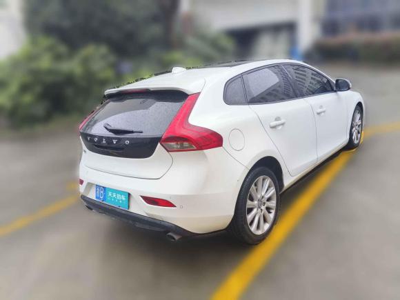 [宁波·浙B] 二手沃尔沃沃尔沃V402015款 1.6T 智逸版