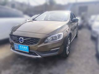沃尔沃沃尔沃V602016款 Cross Country T6 AWD