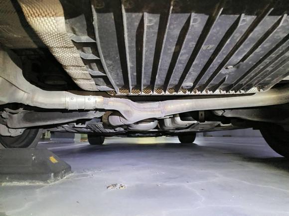 [上海·沪B] 二手奔驰奔驰C级2015款 C 200 运动版 4MATIC