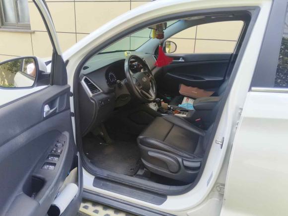 [宁波·浙B] 二手现代途胜2015款 1.6T 双离合两驱智能型