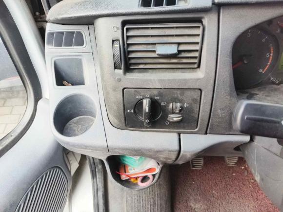 [义乌·浙G] 二手福特新世代全顺2016款 2.2T长轴6/7座中顶多功能车