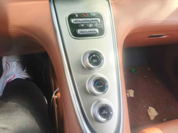 [无锡·苏B] 二手欧拉欧拉闪电猫2022款 705km 长续航版