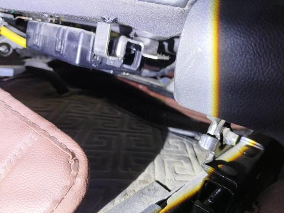 [西安·陕U] 二手广汽传祺影豹2021款 270T DCT J15版