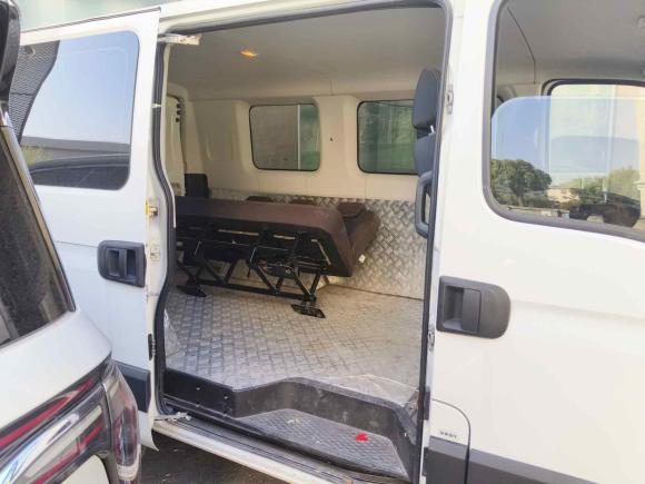 [苏州·苏U] 二手依维柯依维柯欧胜2021款 2.0T 手动超瑞短轴低顶侧拉门F1A