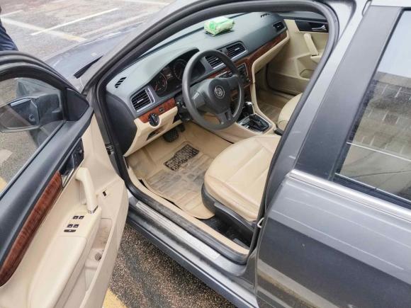 [杭州·浙A] 二手大众朗逸2013款 改款 1.4TSI DSG舒适版