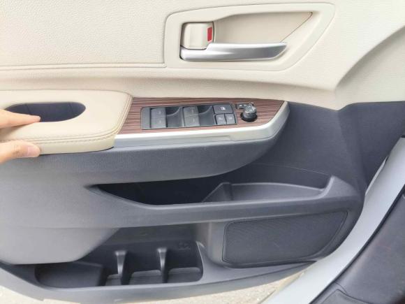 [南京·苏A] 二手丰田赛那SIENNA2021款 2.5L混动 豪华版