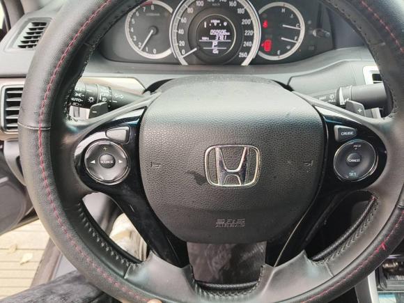 [宁波·浙B] 二手本田雅阁2016款 2.4L 舒适版