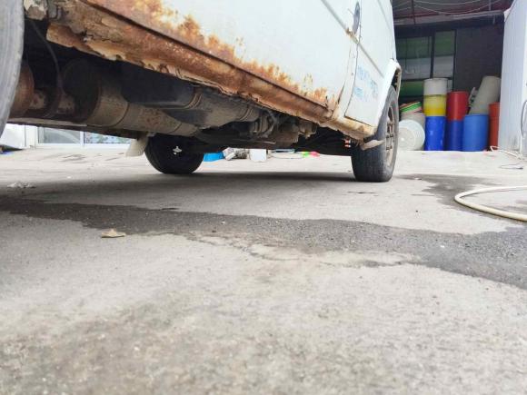 [青岛·鲁B] 二手江铃特顺2017款 2.8T商运型短轴中顶3座JX493