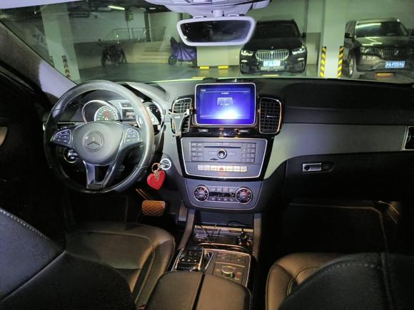 [上海·沪B] 二手奔驰奔驰GLE轿跑2015款 GLE 400 4MATIC 轿跑SUV