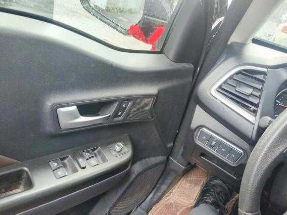 [杭州·浙A] 二手长城风骏72018款 2.0T四驱精英型大双4D20D