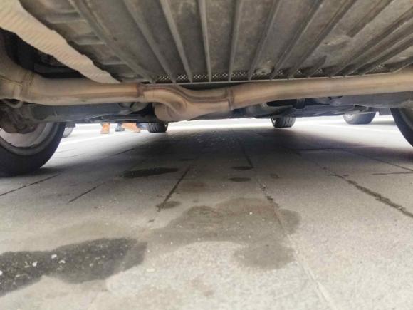 [苏州·苏E] 二手奔驰奔驰C级2015款 C 260 L 运动型