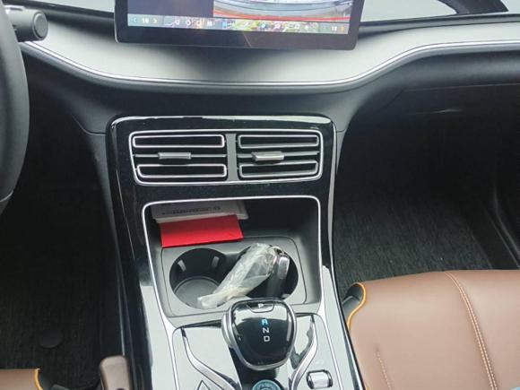 [广州·粤A] 二手比亚迪秦PLUS2021款 DM-i 120KM 尊贵型