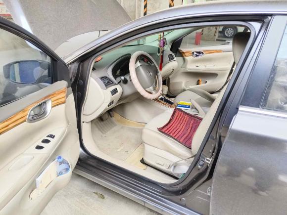 [武汉·鄂A] 二手日产轩逸2014款 1.6XV CVT尊享版