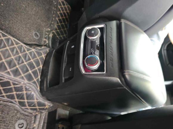 [上海·沪A] 二手福特探险者2020款 EcoBoost 285 后驱风尚版 7座