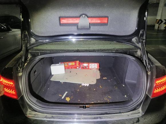 [成都·川A] 二手奥迪奥迪A6L2011款 2.0 TFSI 自动标准型