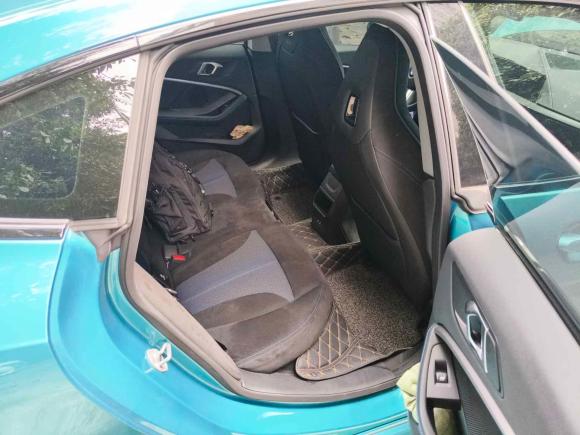 [广州·粤A] 二手宝马宝马2系2021款 225i 四门轿跑车 M运动曜夜套装