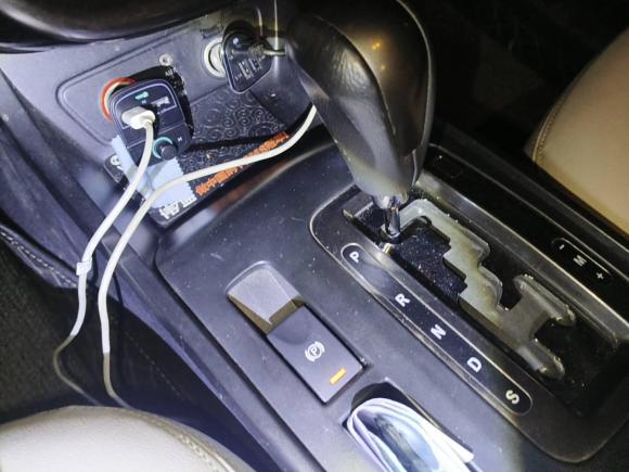 [成都·川A] 二手奔腾奔腾X802015款 2.0L 自动舒适周年纪念型