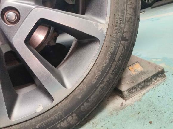 [济南·鲁A] 二手Jeep指南者(进口)2014款 改款 2.0L 两驱精英版