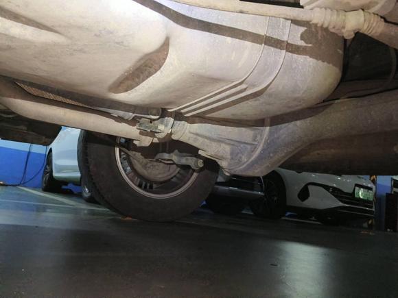 [深圳·粤B] 二手五十铃D-MAX2021款 1.9T自动四驱柴油Global畅领型RZ4E