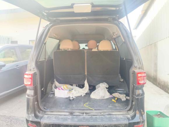 [杭州·浙A] 二手东风风行菱智2023款 M5L 1.6L 基本型 7座