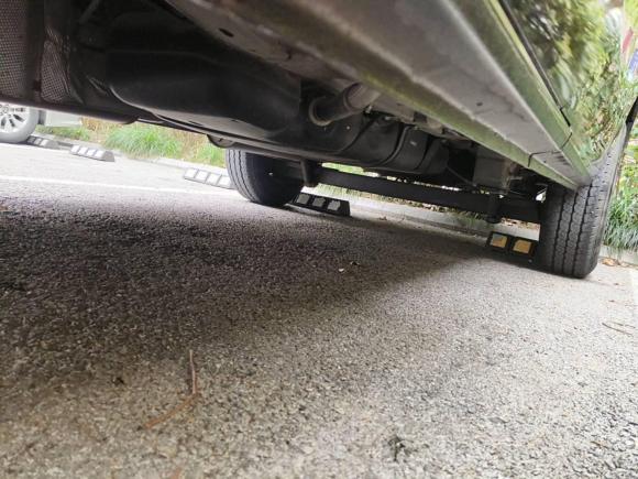 [上海·沪E] 二手福特全顺2017款 2.0T汽油自动多功能商用车短轴低顶国V