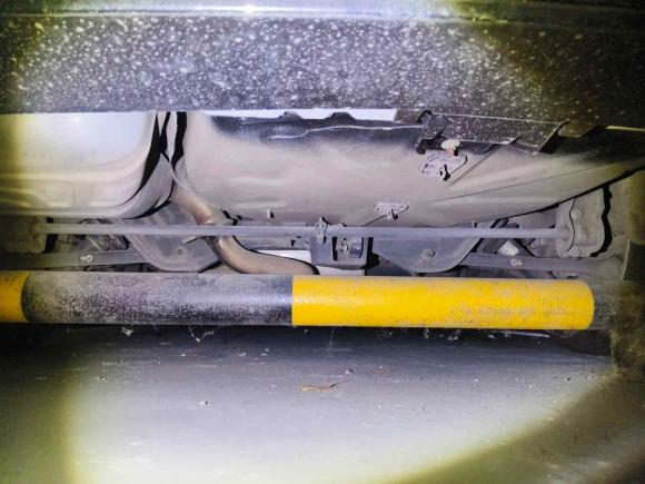 [成都·川A] 二手标致标致5082011款 2.3L 自动旗舰版