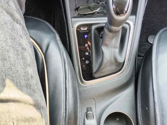 [上海·皖N] 二手现代悦纳2016款 1.4L 自动炫酷版GLS