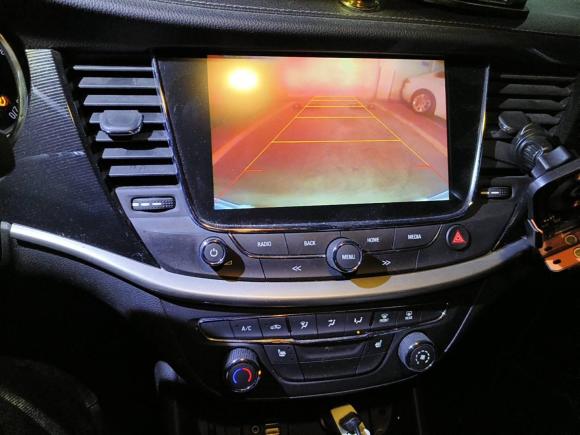 [上海·沪B] 二手别克威朗2015款 三厢 20T 双离合精英型